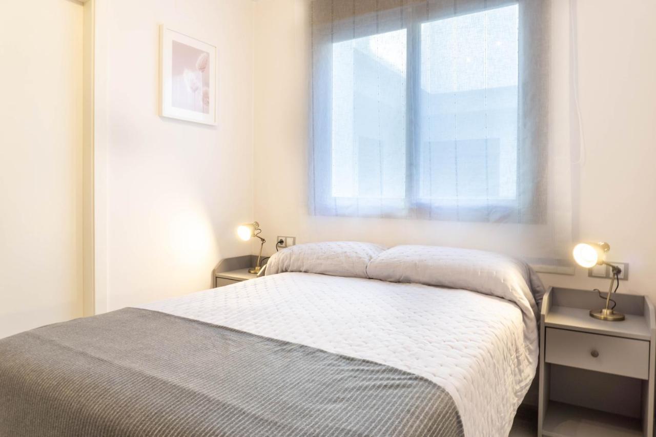 Apartment Dos Aceras Малага Экстерьер фото