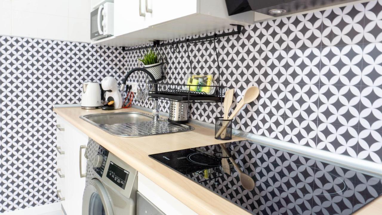 Apartment Dos Aceras Малага Экстерьер фото